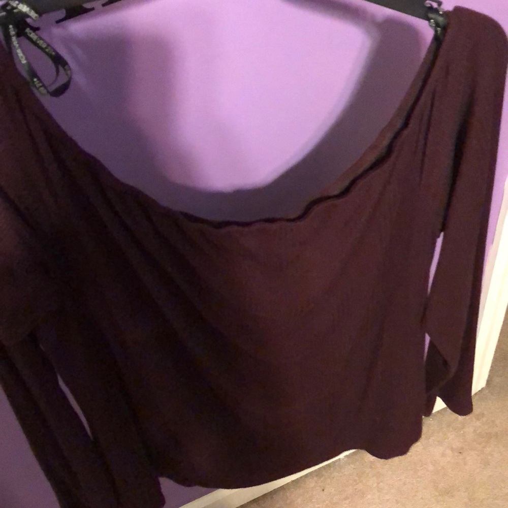 Long sleeve, off the shoulder shirt ..